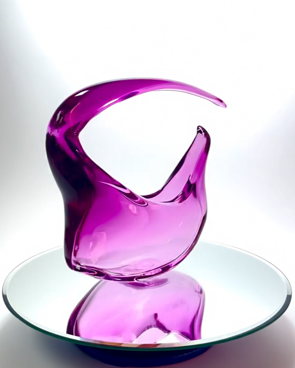 ‘Piercing Shard’ Glass Bag